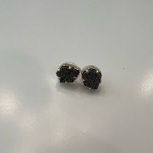 Kendra Scott Tessa Gold Stud Earrings in Platinum Drusy